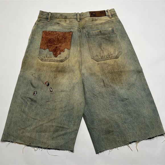 Birth of Royal Child Dirty-Washed Brushing Wax Denim Jorts in Blue - Picture 2 of 3